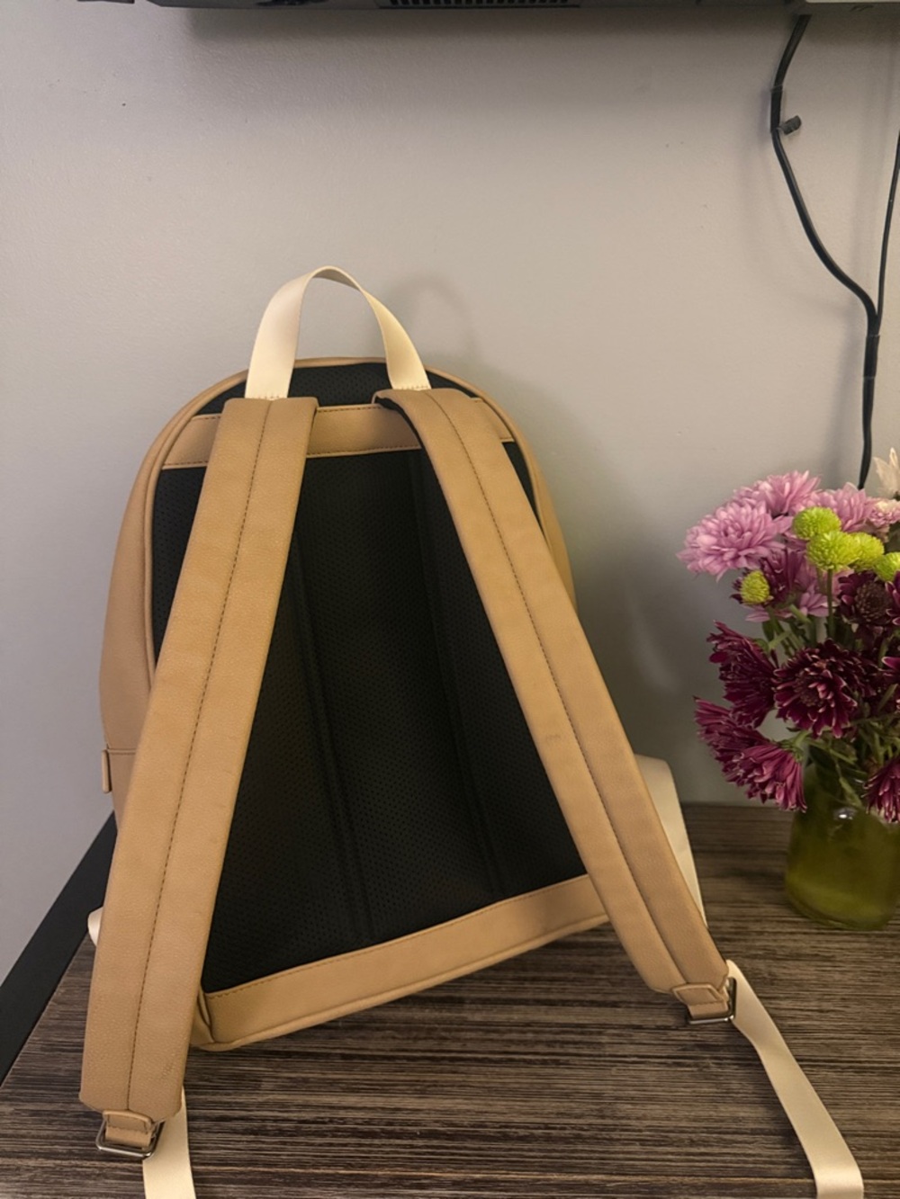 Michael Kors Beige Leather Backpack with Front Zip Pocket - Picture 3 of 4